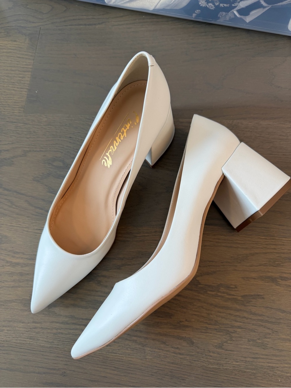 L’intervalle white block heels